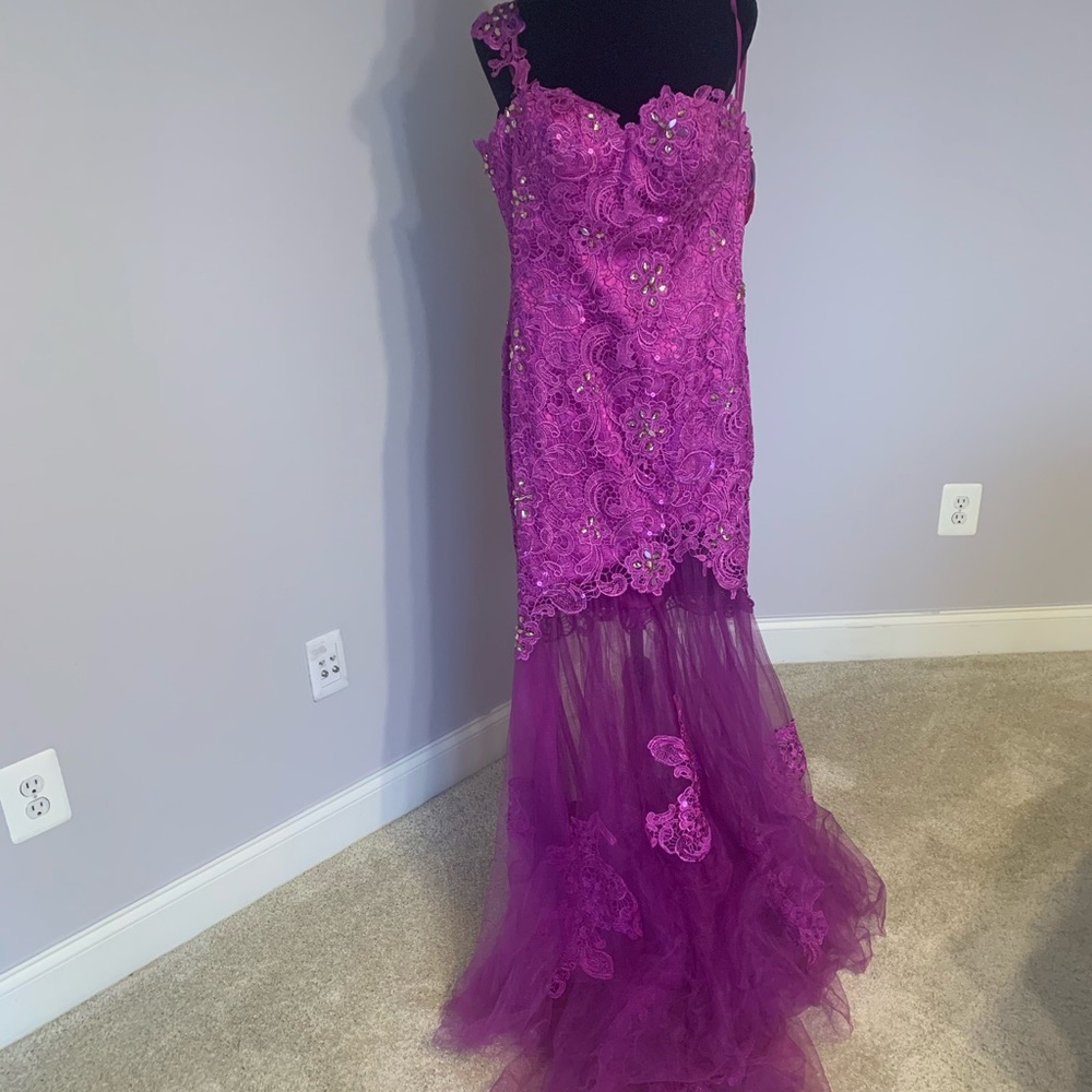 Evening dress Brand new